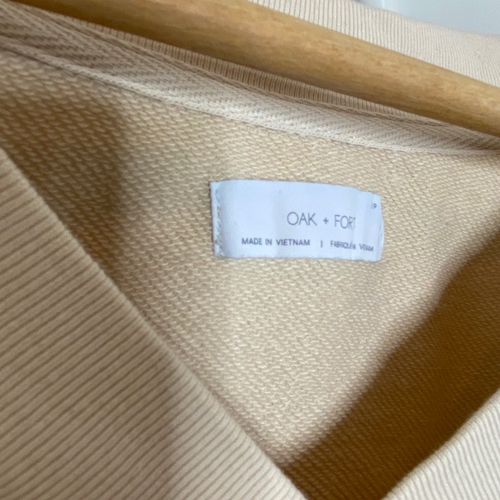 Oak and fort sweatshirt